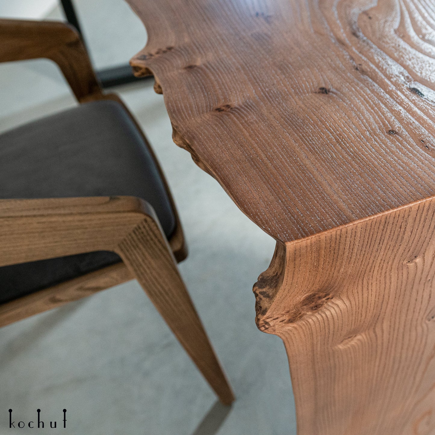 Congur — Holz- Bürotisch