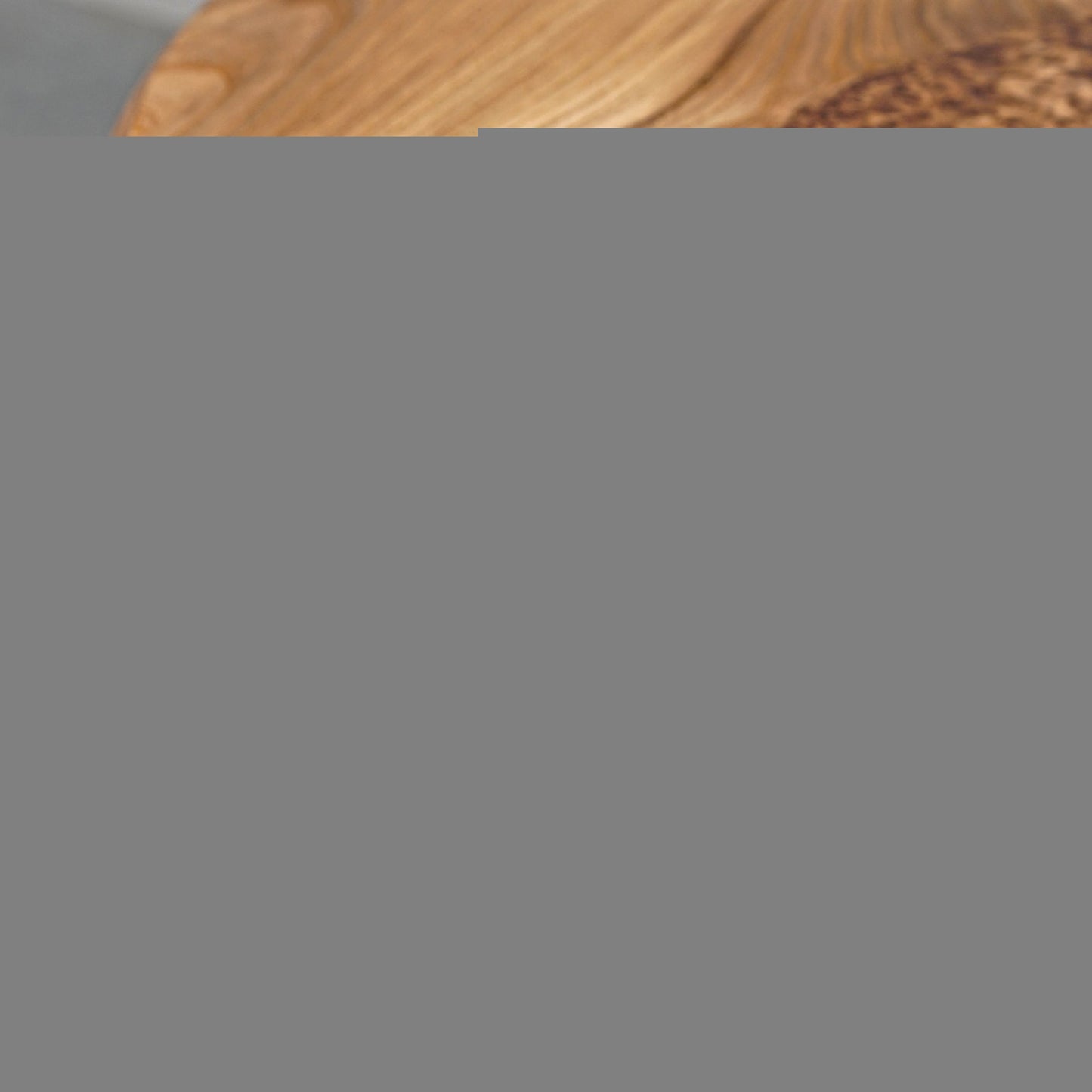 Florence — Esstisch aus Holz und Epoxidharz