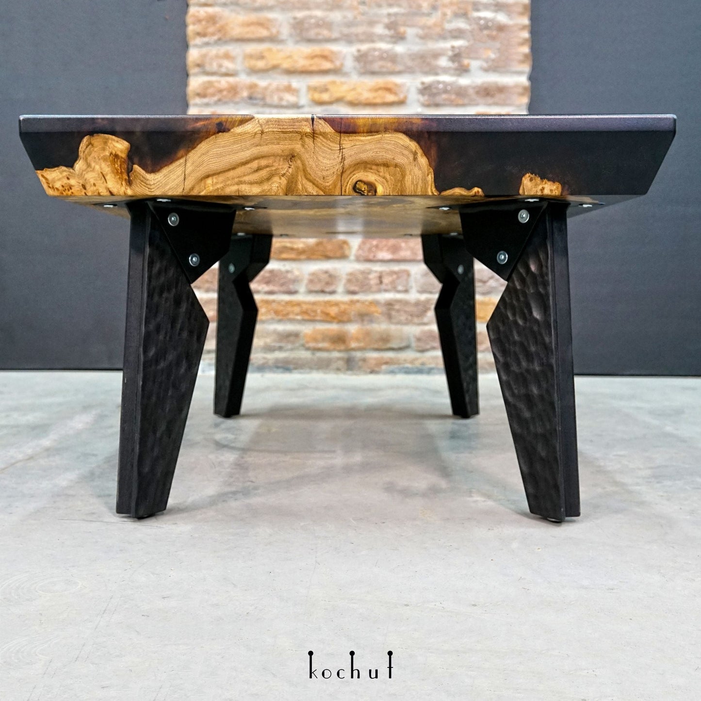 Carbonado. Aidas Blick — Couchtisch