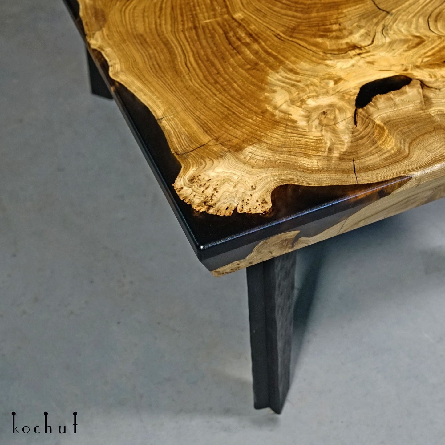 Carbonado. Aidas Blick — Couchtisch