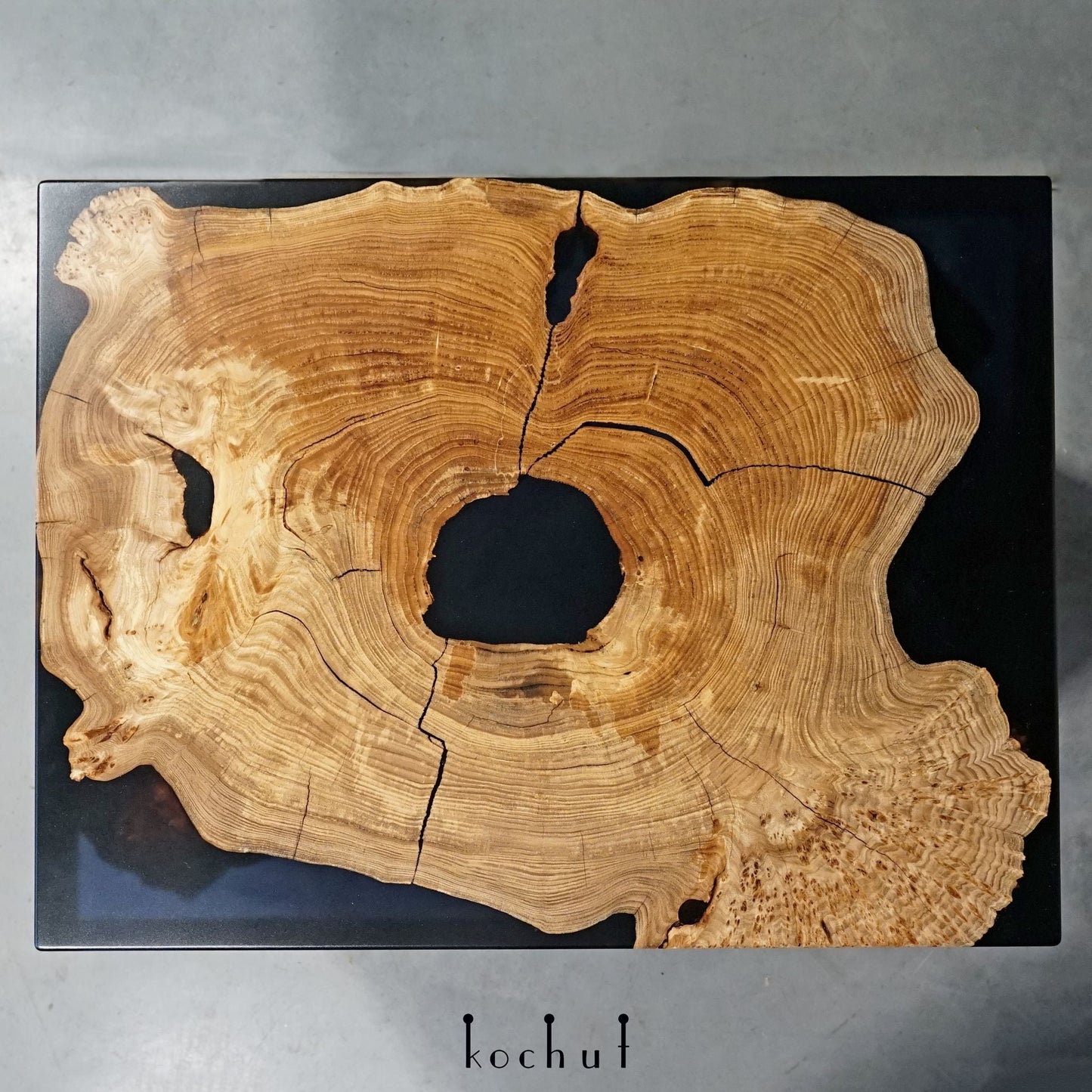 Carbonado. Aidas Blick — Couchtisch
