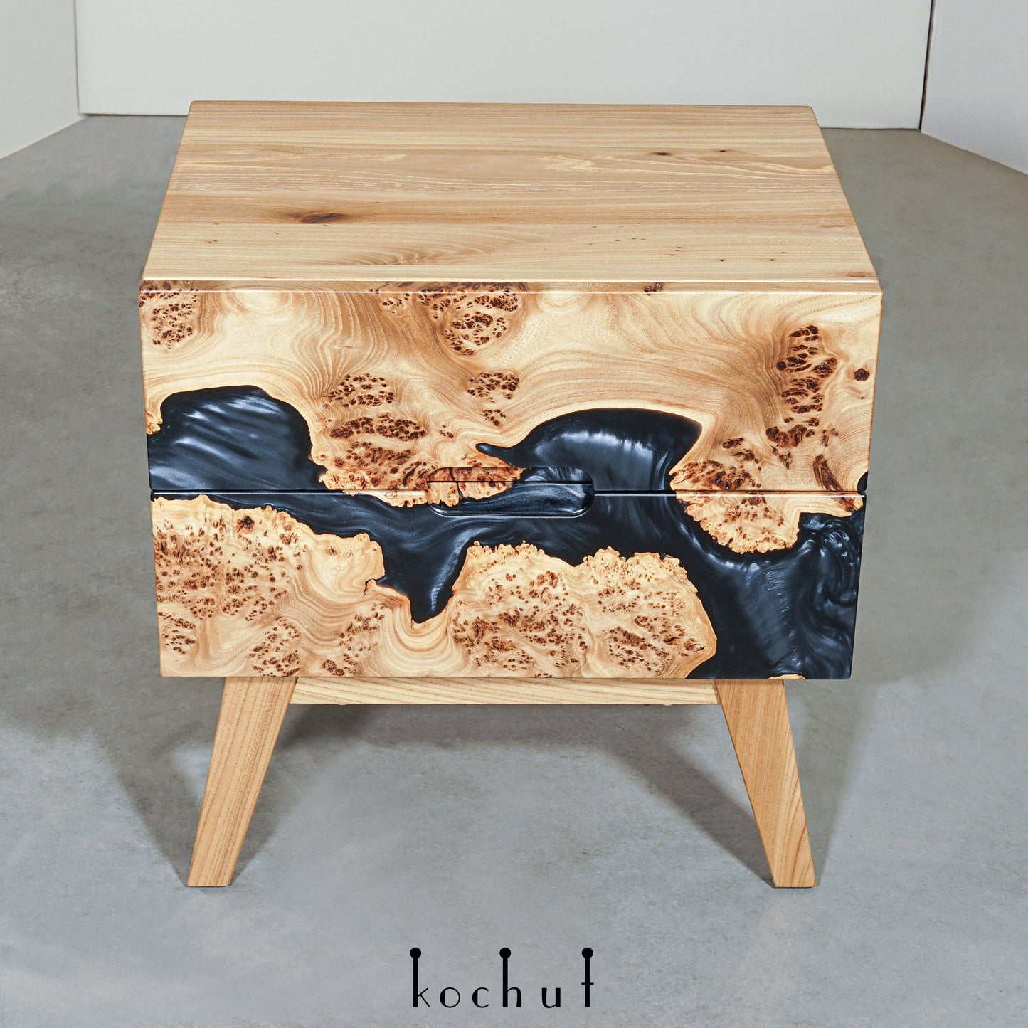Yangji — Nachttisch