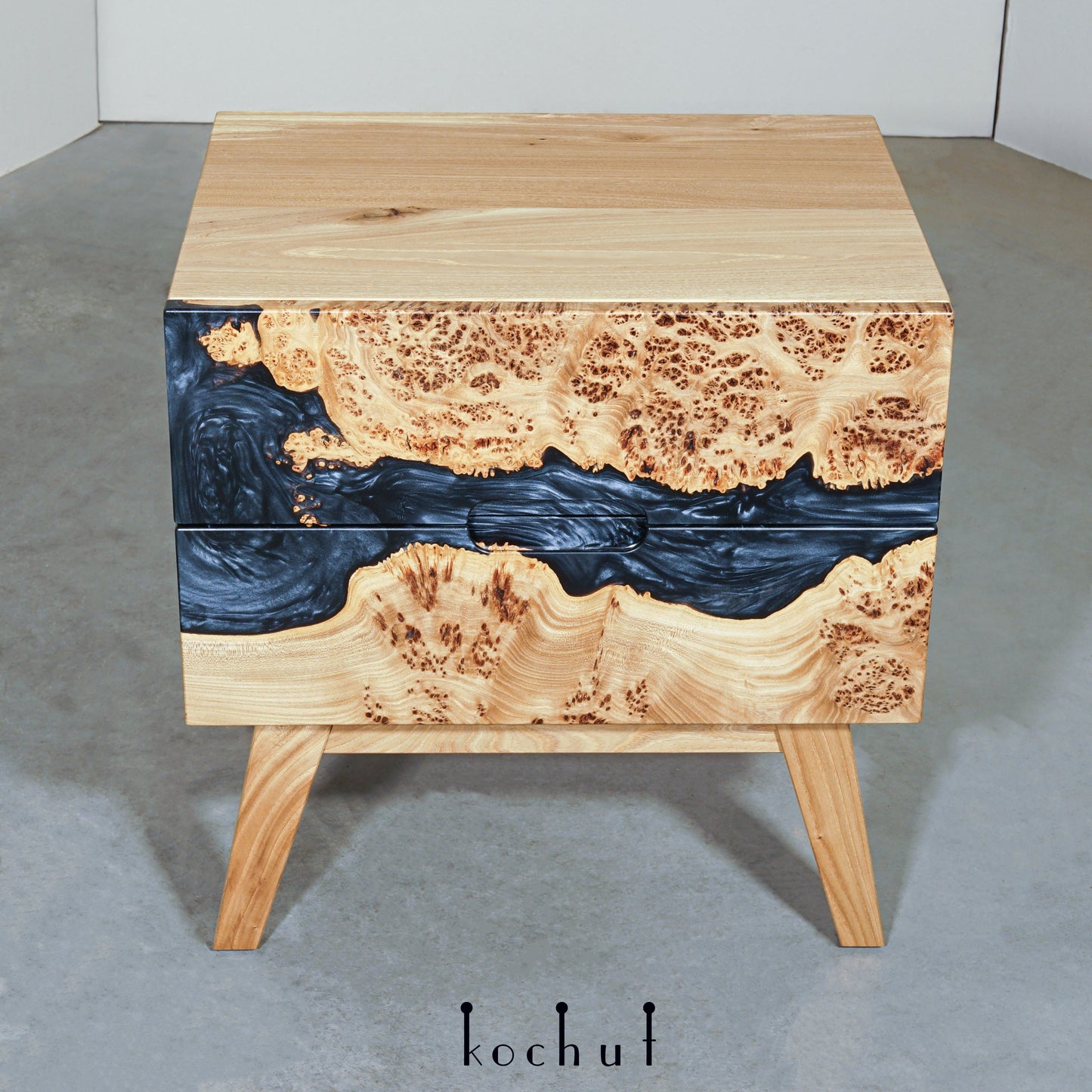 Yangji — Nachttisch