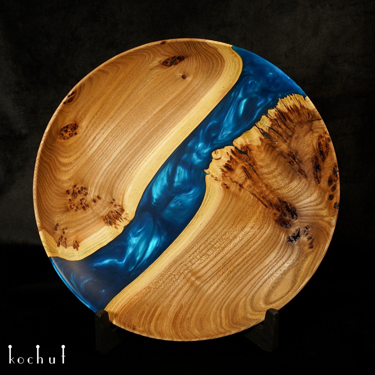 Satori. Saphir — Holz- und Epoxidharz-Dekorationsplatte. Größe: M (340 mm)