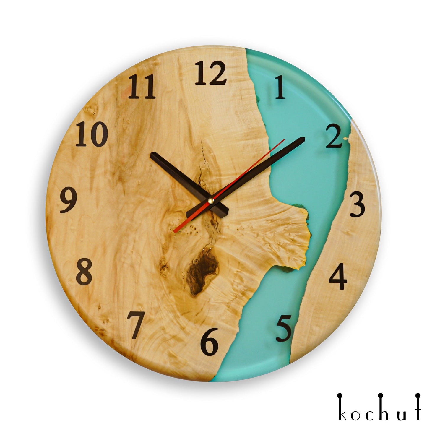 Continuum — Wanduhr aus Holz und Epoxidharz