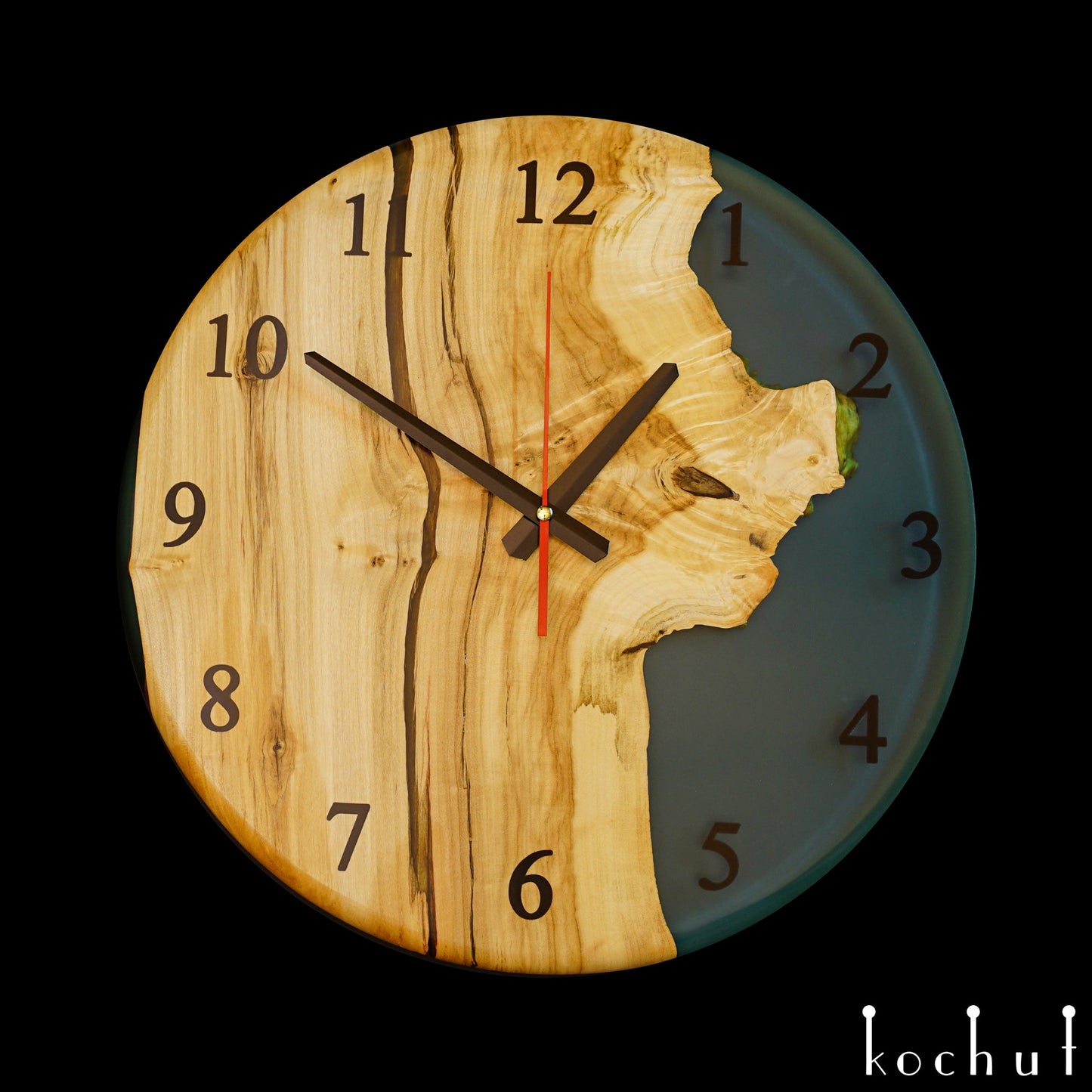 Continuum — Wanduhr aus Holz und Epoxidharz