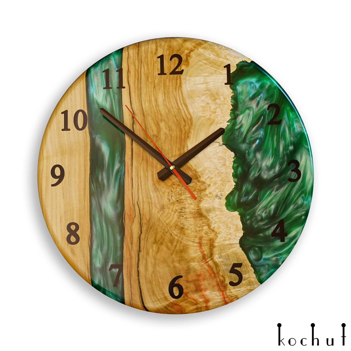 Continuum — Wanduhr aus Holz und Epoxidharz