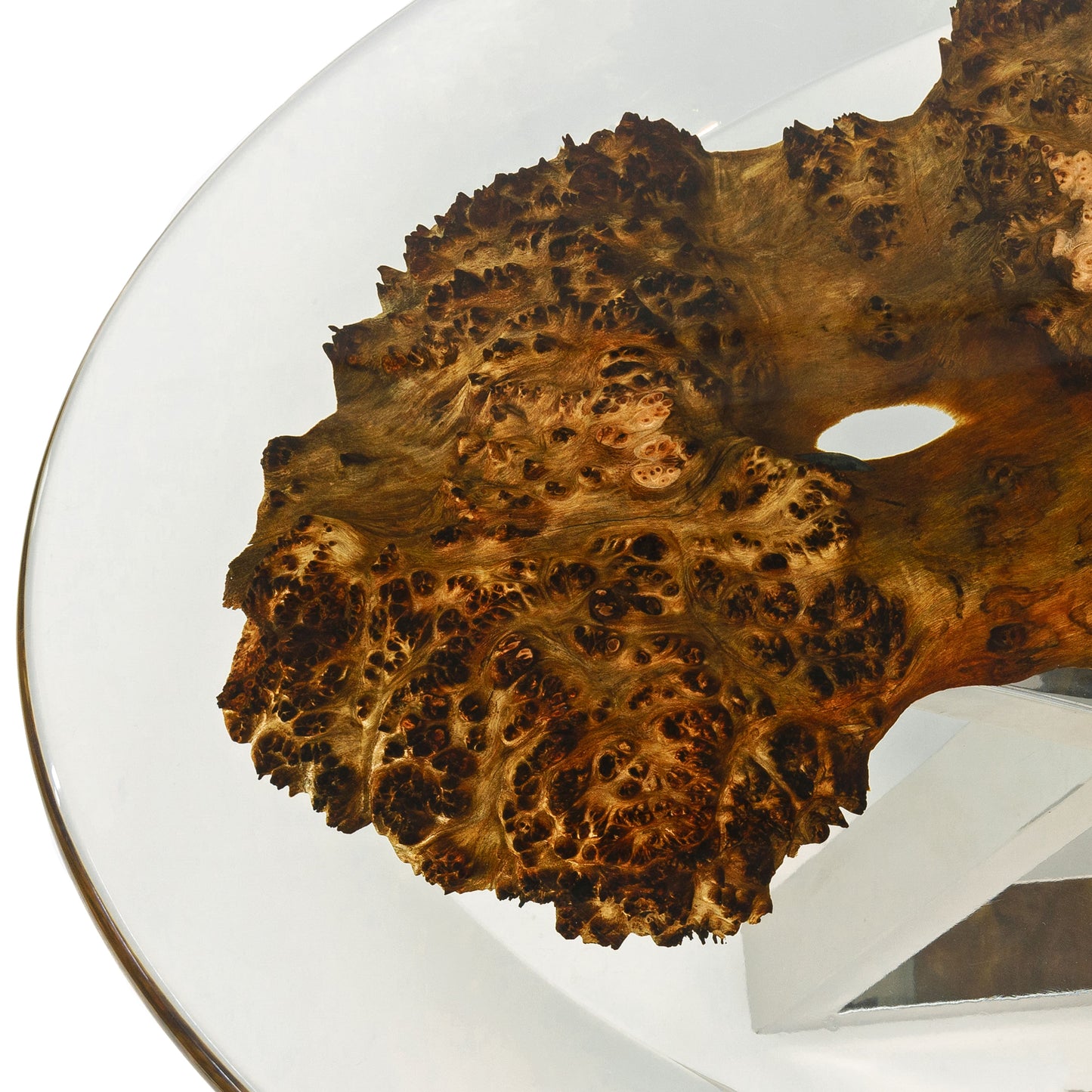 Diamantum — Holz- und Epoxidharz-Couchtisch