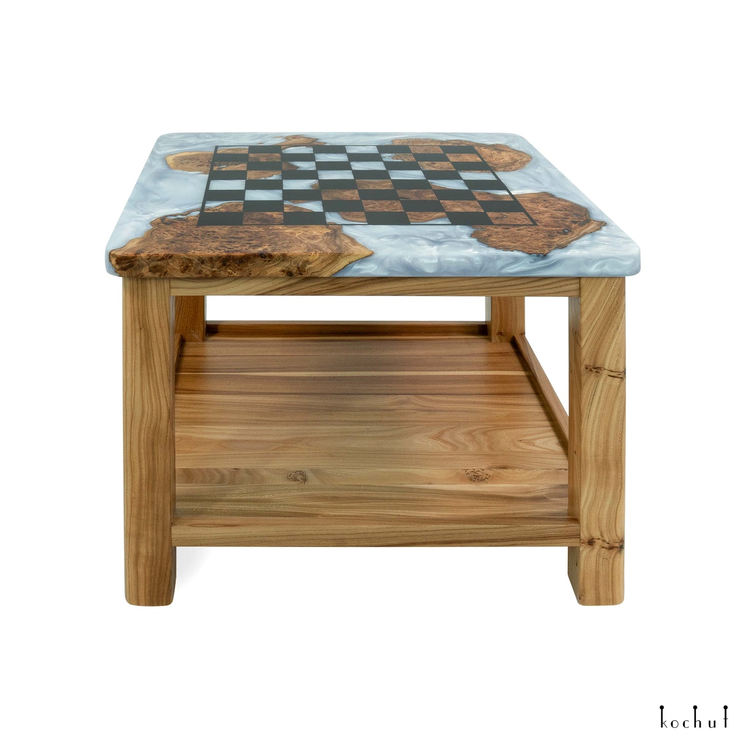 London Gambit — Schach-Kaffeetisch aus Holz und Epoxidharz