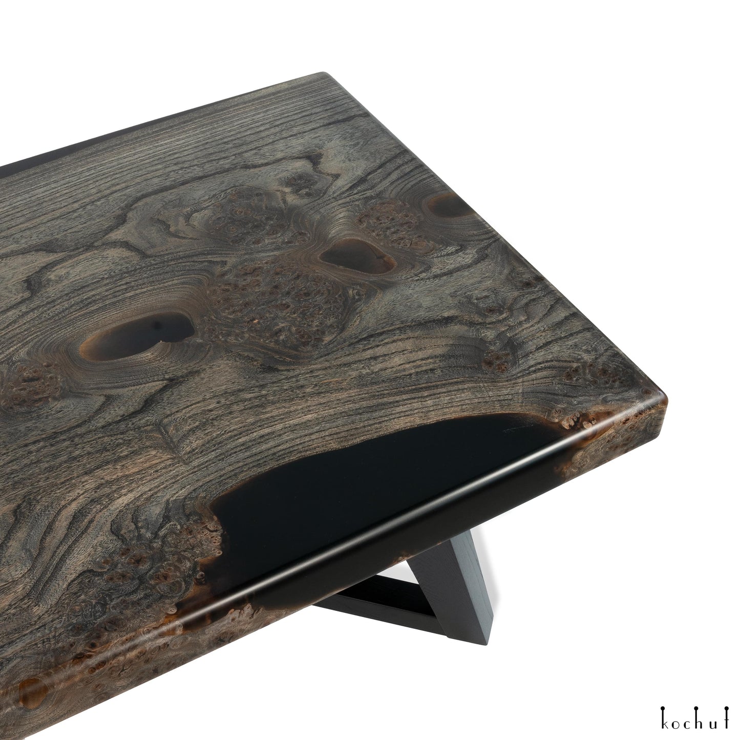 Condor — Holz- und Epoxidharz-Couchtisch