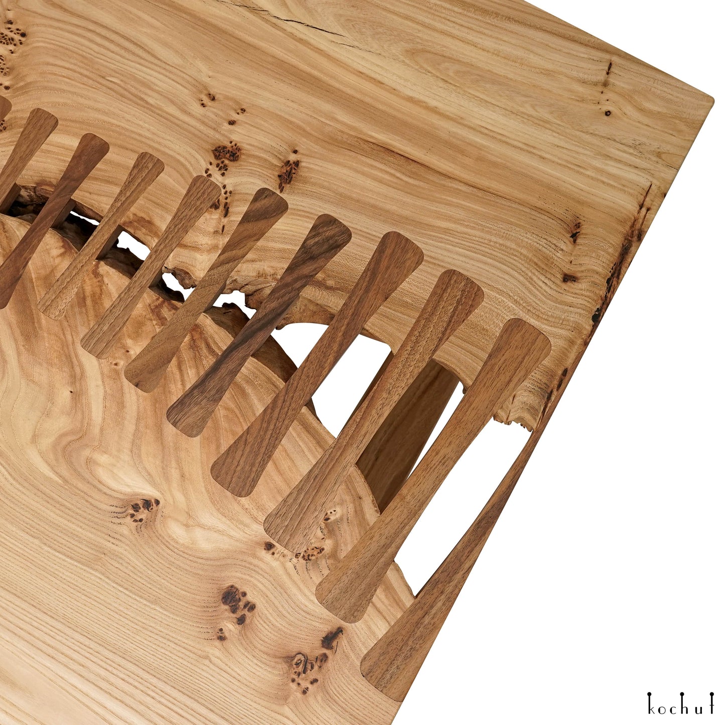 Kongur — Holz-Couchtisch