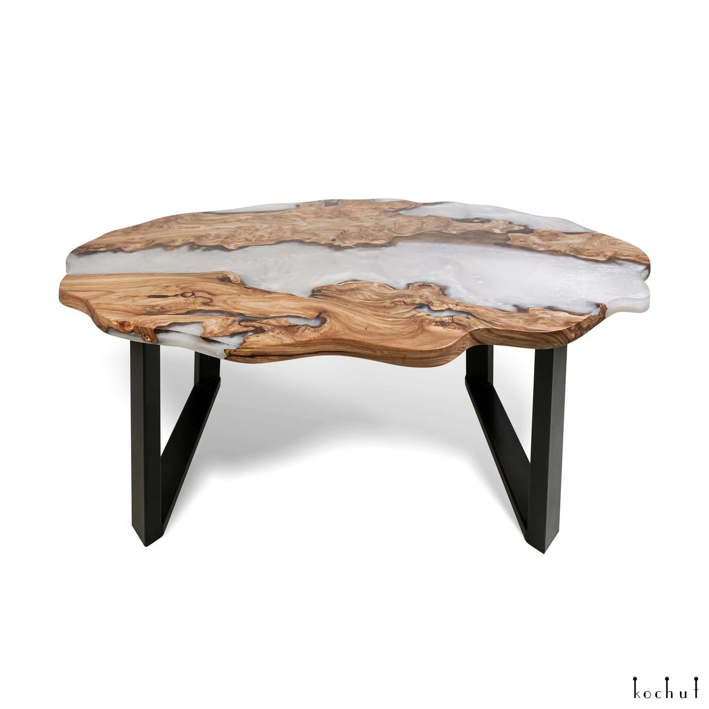 Cloud — Esstisch aus Holz und Epoxidharz