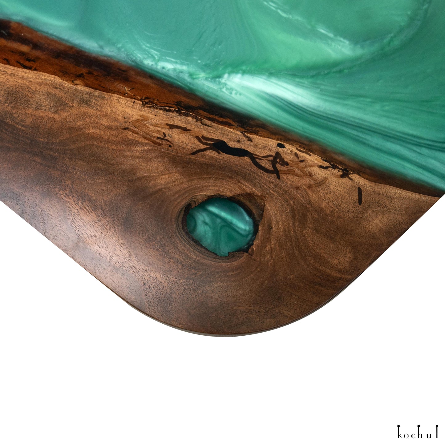 Alchemius — Holz- und Epoxidharztisch