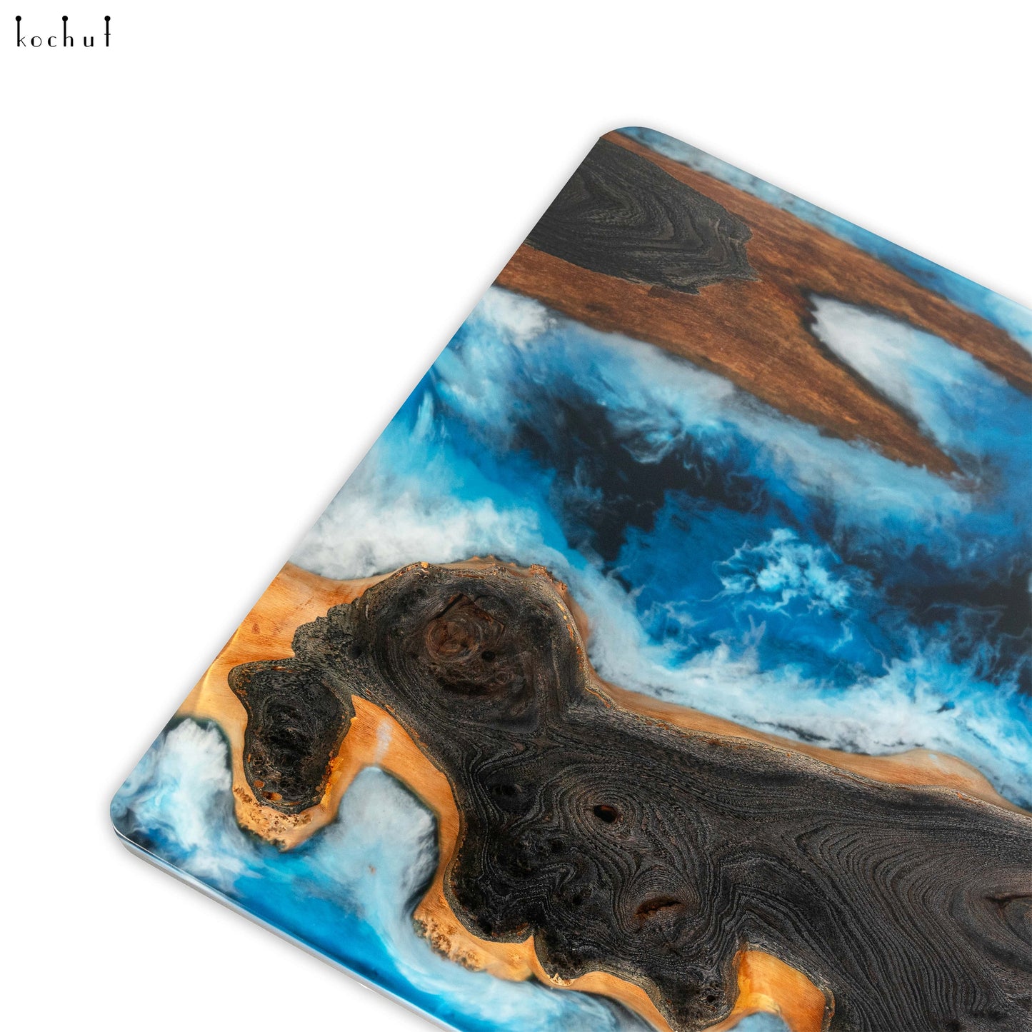 Esstisch «Atlantis». Rock-Eiche, zweistufig, blaue Epoxidharz, Polyurethan (rechteckige Form)