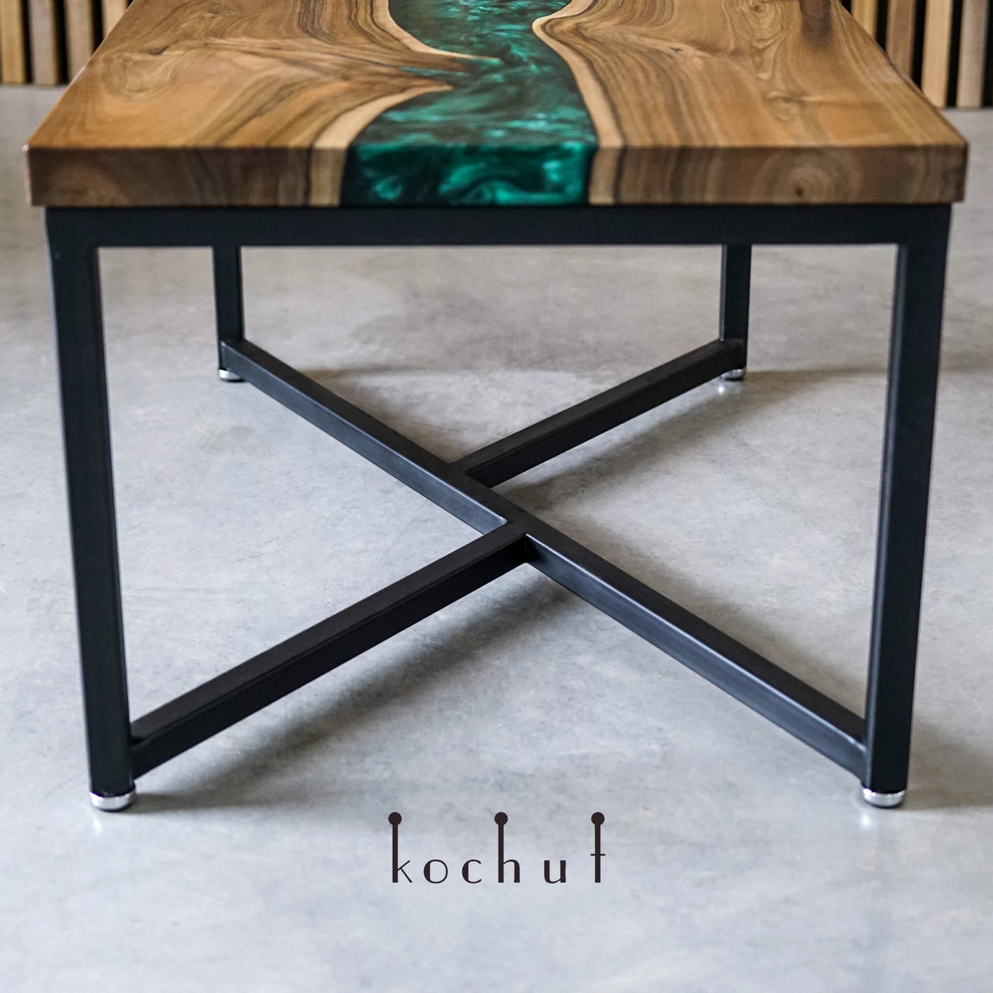 Greenwich — Couchtisch (Metallbeine)