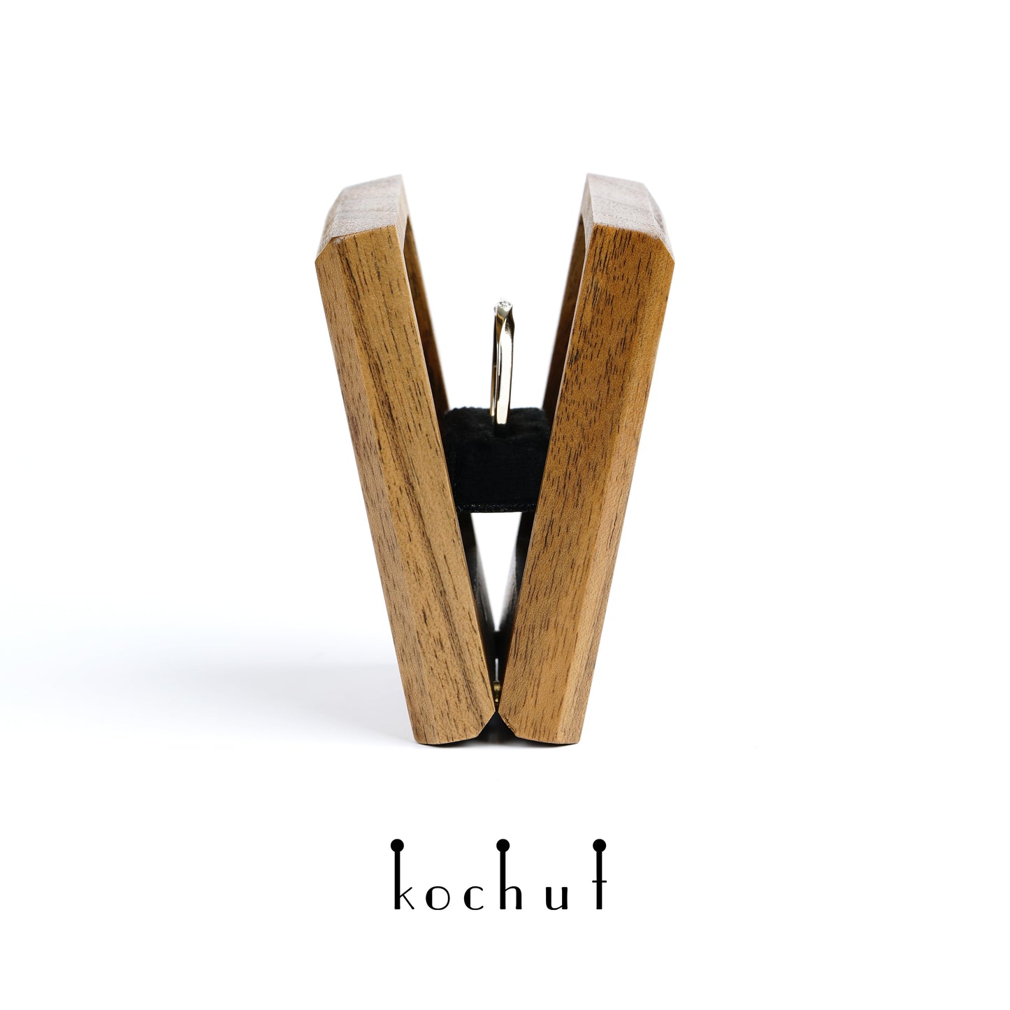 Twist — rechteckige Walnuss-Box