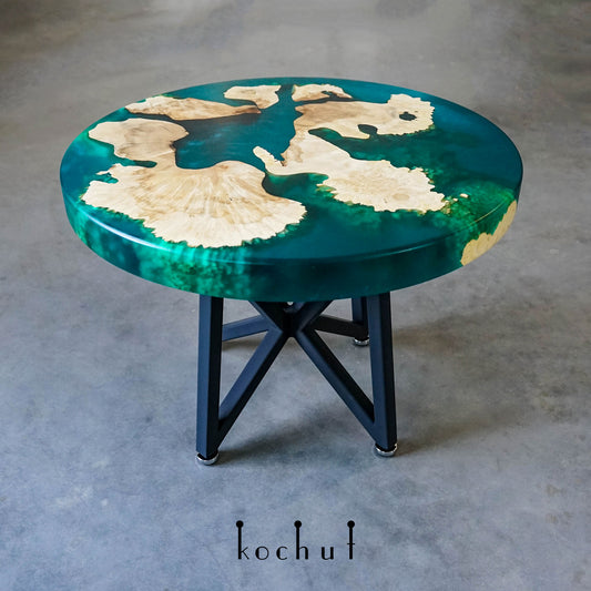 Korsika — Couchtisch aus Holz und Epoxidharz