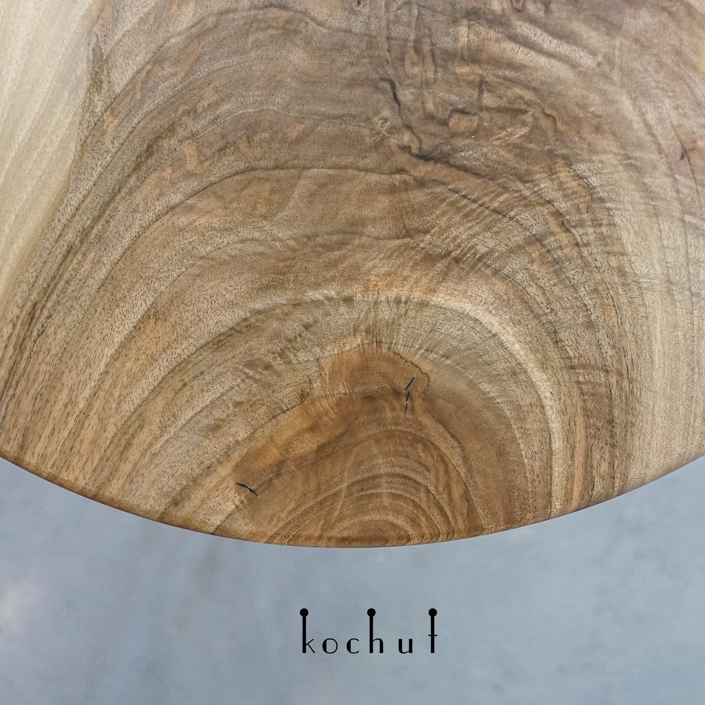Wabi-Sabi – Couchtisch aus Holz