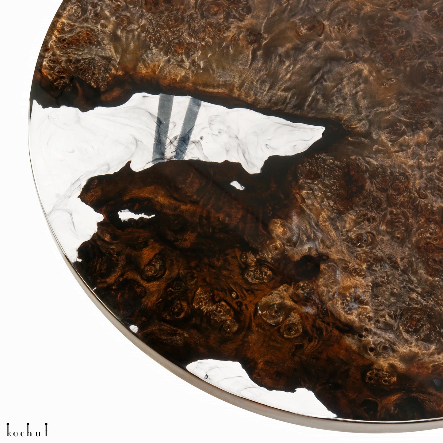 Molfaria – Couchtisch aus Holz und Epoxidharz