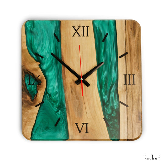 Quantum — Holz- und Epoxidharz-Wanduhr
