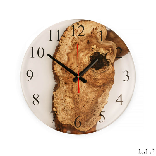 Continuum — Wanduhr aus Holz und Epoxidharz