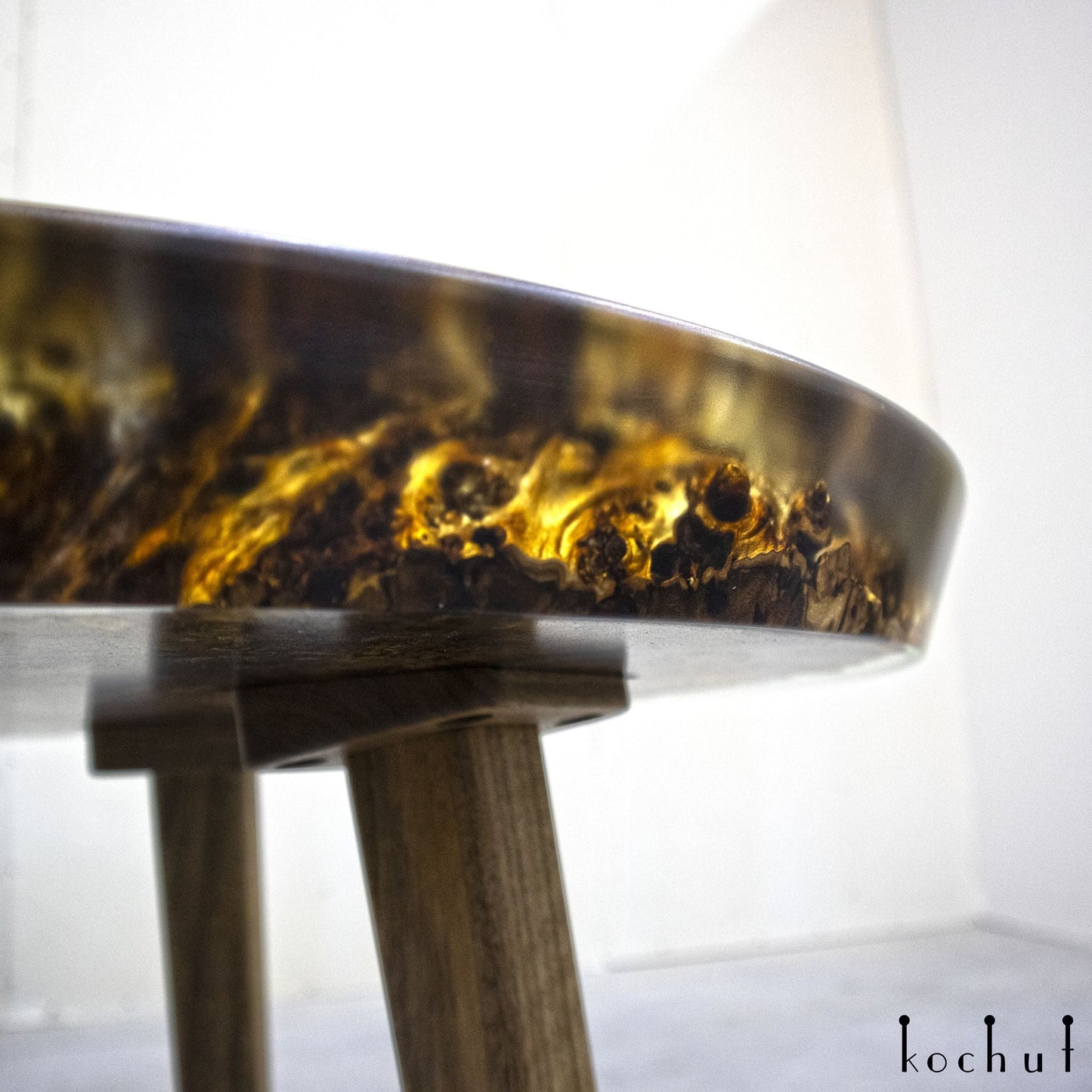 Aurelia — Beistelltisch