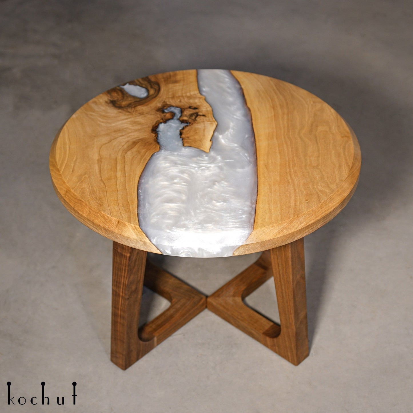 Platin — Couchtisch