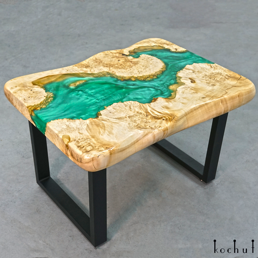 Guinea — Couchtisch (Metallbeine)