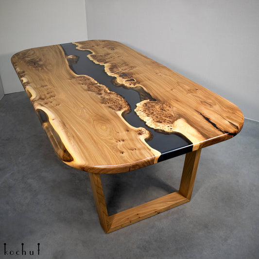 Albertini. Classic — Esstisch aus Holz und Epoxidharz