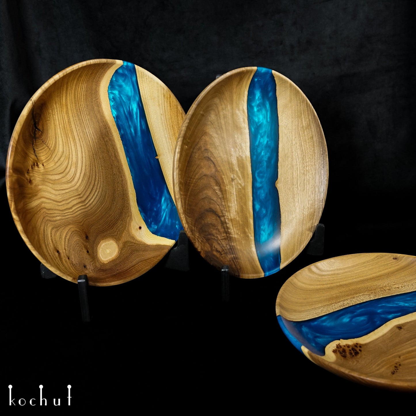 Satori. Saphir — Holz- und Epoxidharz-Dekorationsplatte. Größe: M (340 mm)