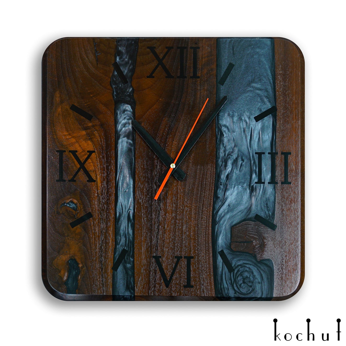 Quantum — Holz- und Epoxidharz-Wanduhr