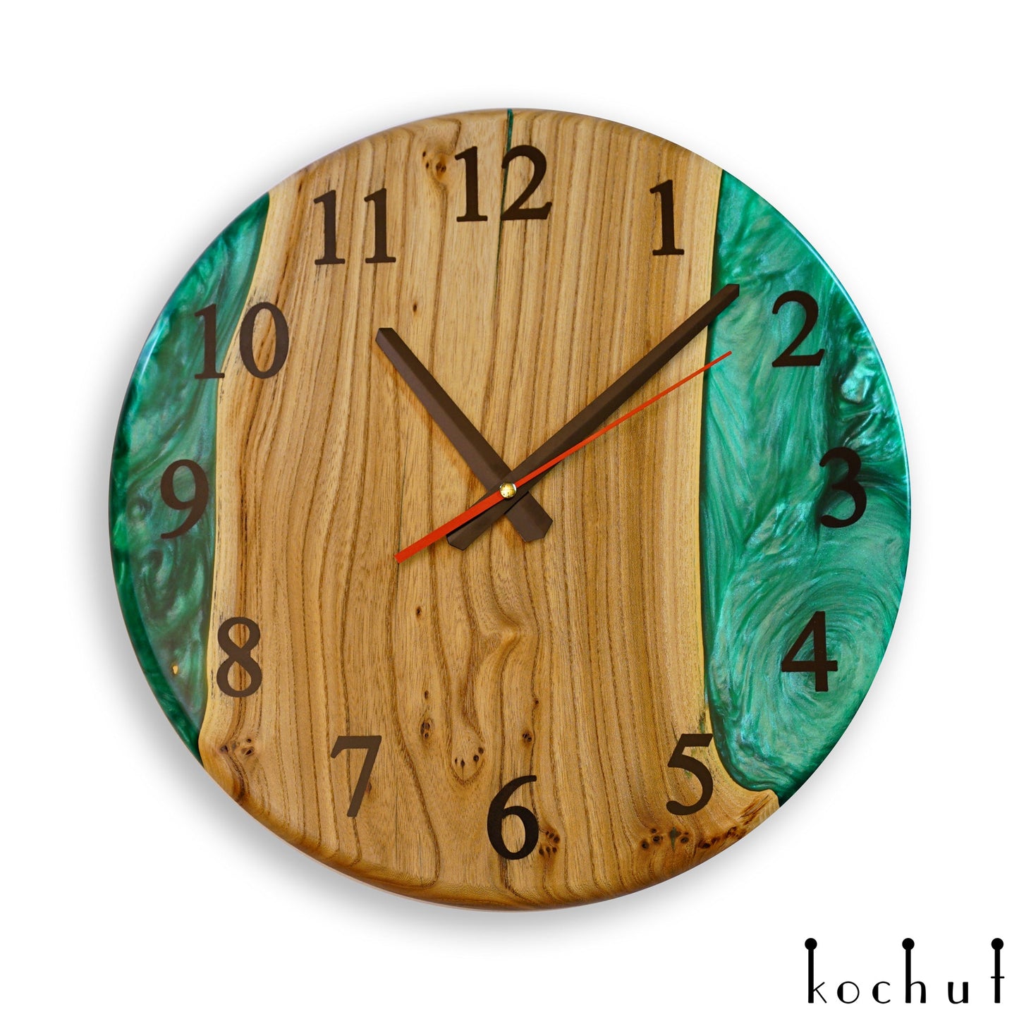 Continuum — Wanduhr aus Holz und Epoxidharz
