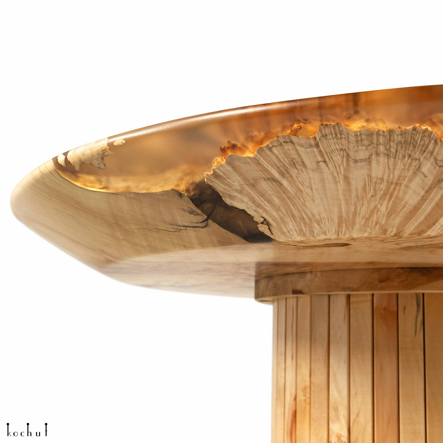 Rhodus — Esstisch aus Holz und Epoxidharz