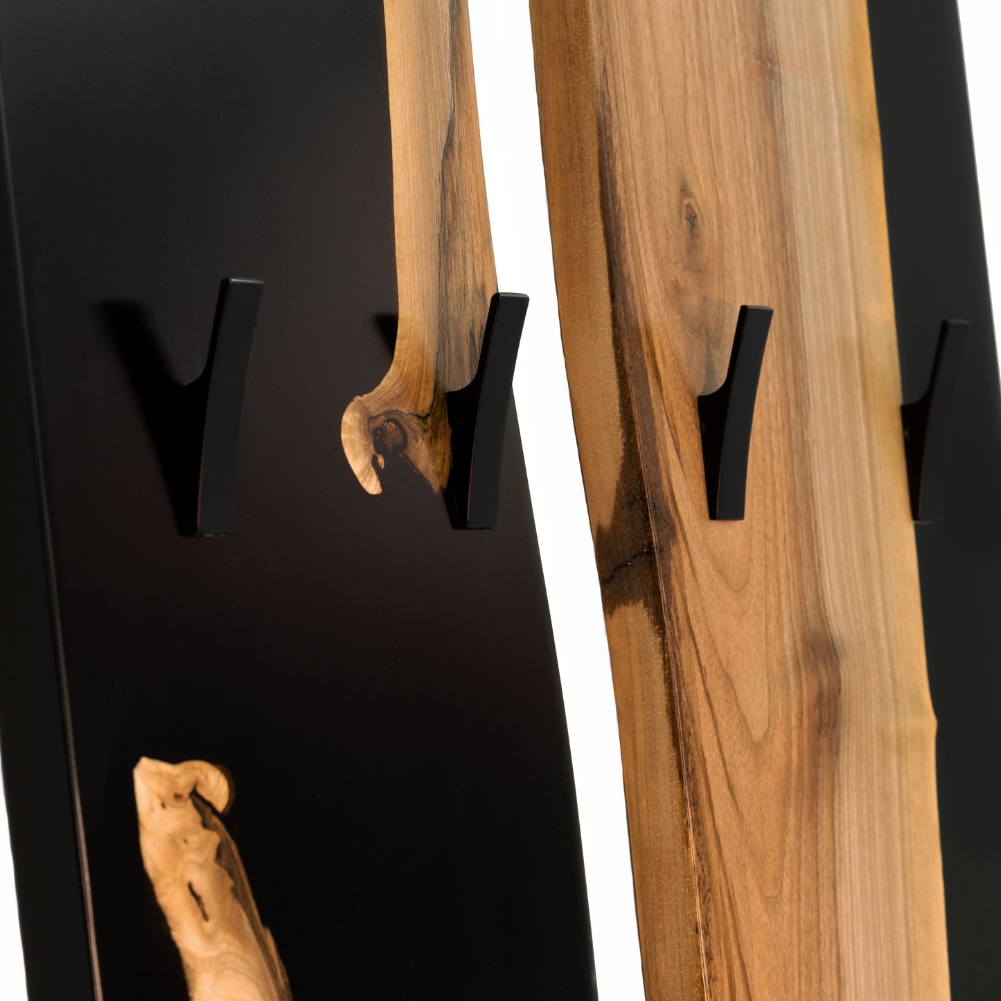 Morpheus — Schrank im Flur (Kleiderhaken inklusive)