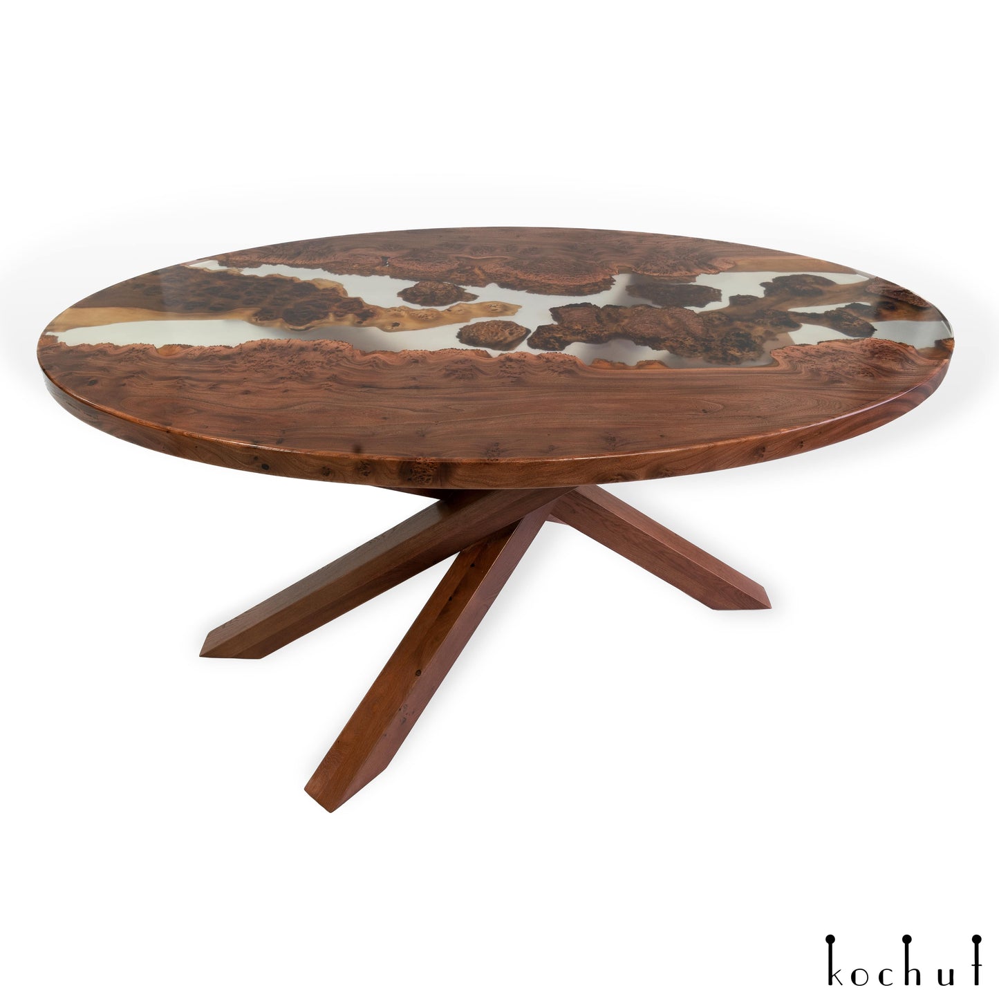 Touch of Sandal — Esstisch aus Holz und Epoxidharz