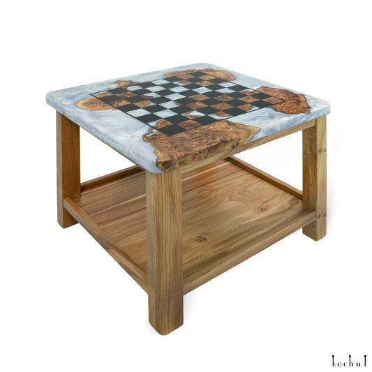 London Gambit — Schach-Kaffeetisch aus Holz und Epoxidharz