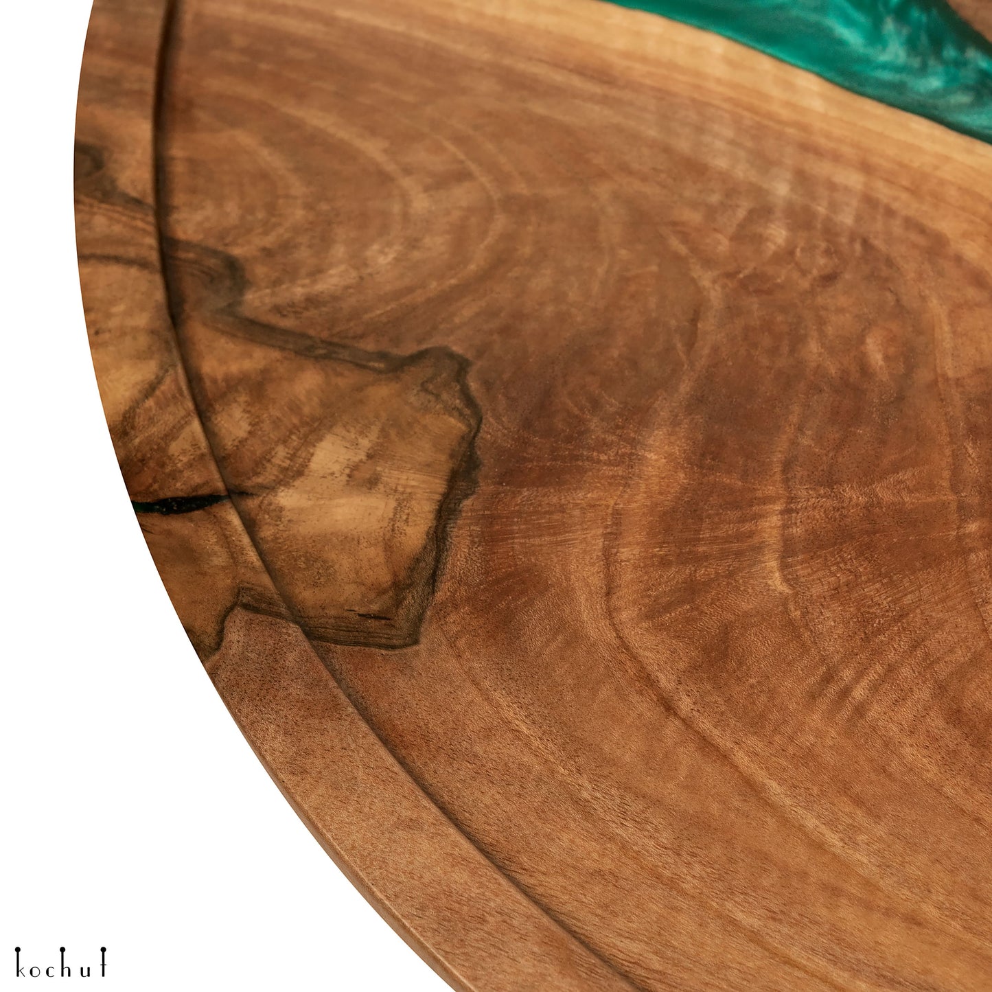 Taira. Jade-Horizont — Holz- und Epoxidharz-Couchtische