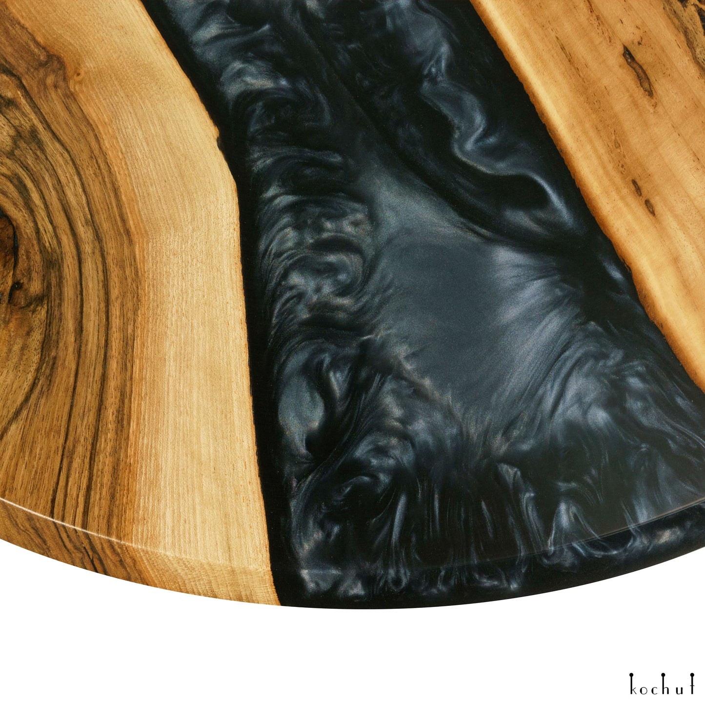 Obsidian — Holz- und Epoxidharz-Kaffeetisch
