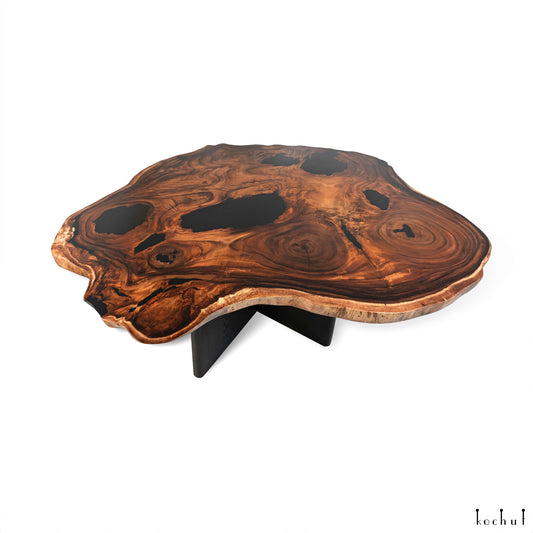 Magmus — Esstisch aus Holz und Epoxidharz