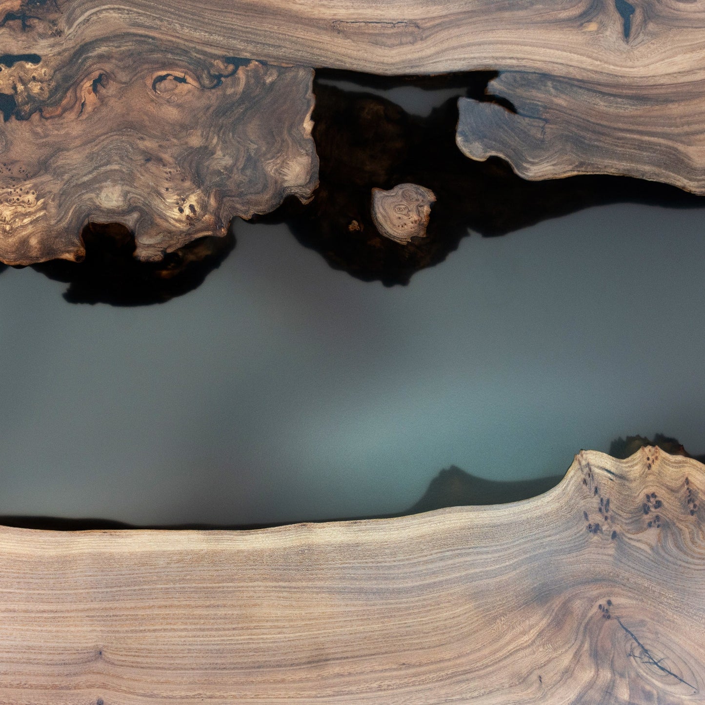 Alliance — Holz- und Epoxidharztisch