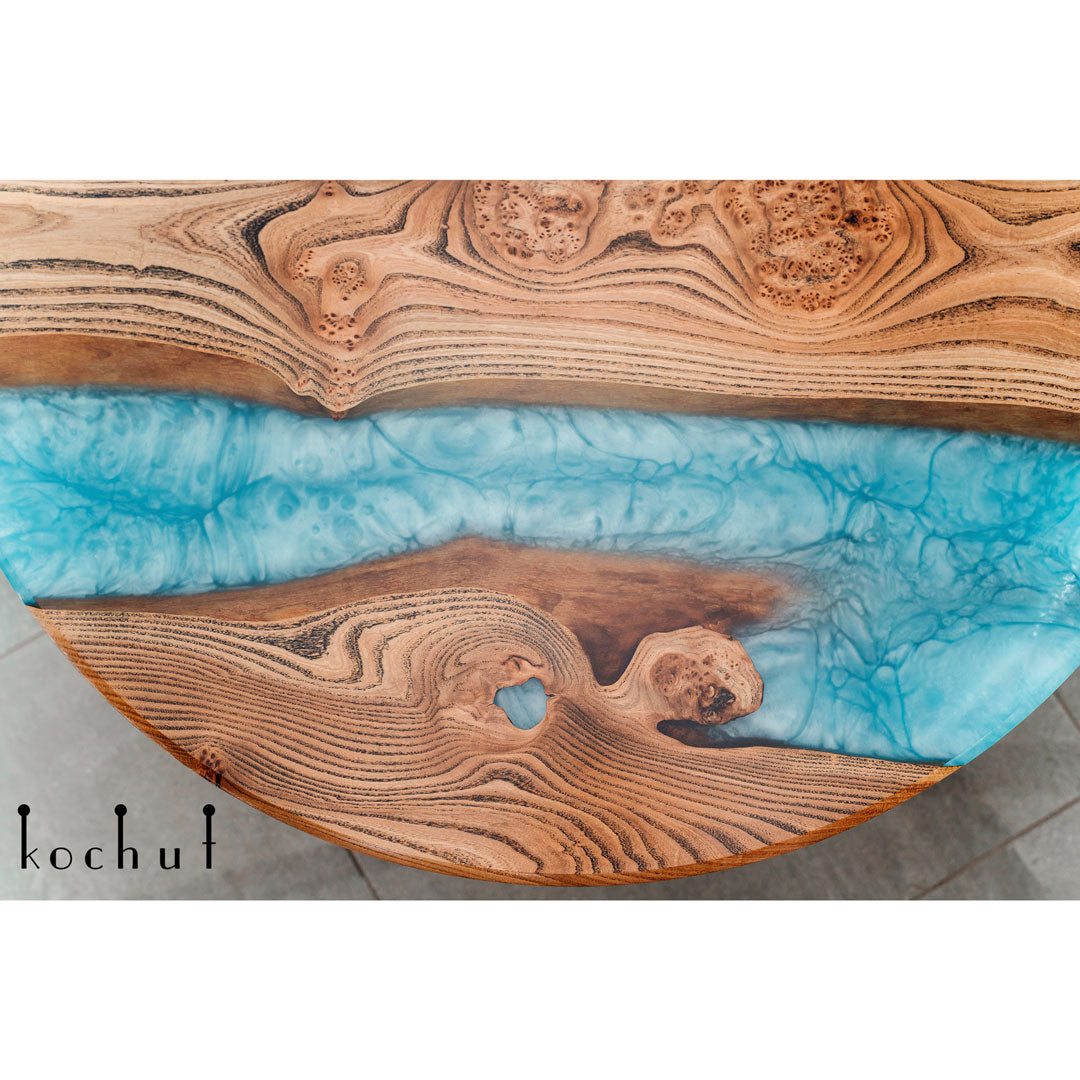 Zwei Horizonte. Saphirsonne — Couchtisch