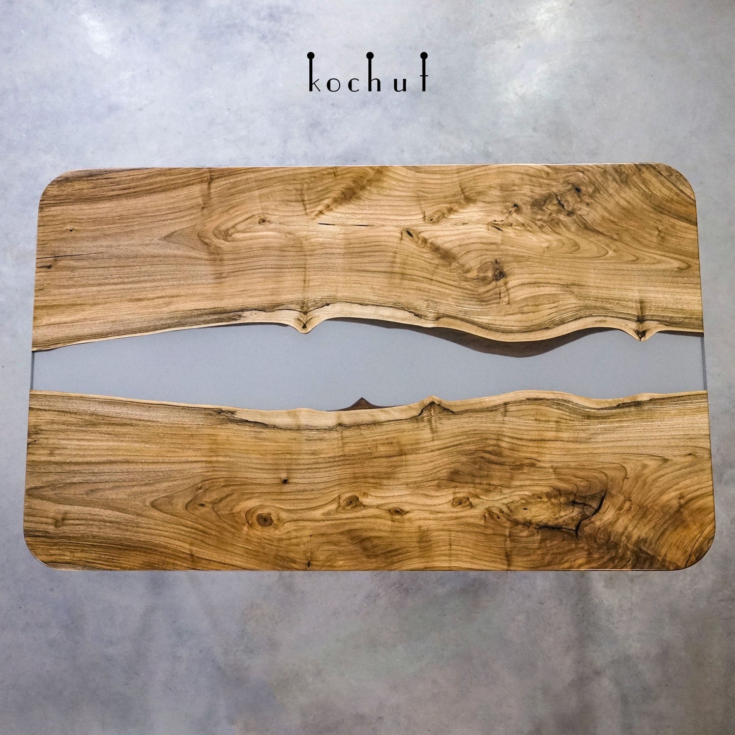Eisnebel — Esstisch aus Holz und Epoxidharz (Metallbeine)