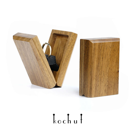 Twist — rechteckige Walnuss-Box